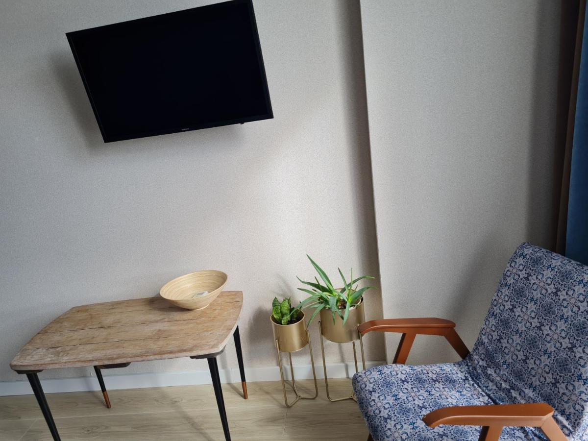 Prestige Apartments Rivne Esterno foto